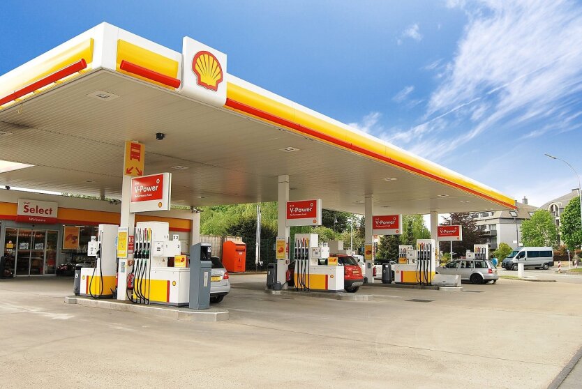 Паливо продолжает дорожать: АЗС повысили цены на бензин, дизель и автогаз